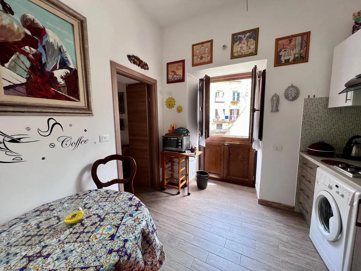 La Casetta Dei Paladini Palermo Italy
